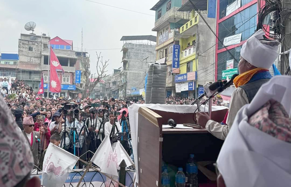 मासु-चिउरा र अन्य आश्वासनको पछि नलाग्नुहोस्ः मेयर साम्पाङ